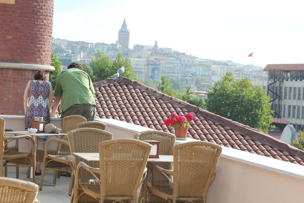 Goeruer Hotel Istanbul Exterior photo