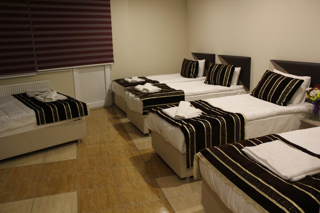 Goeruer Hotel Istanbul Exterior photo
