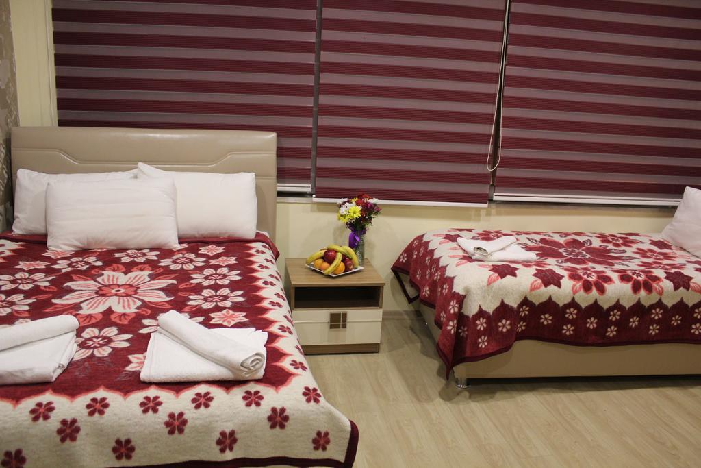 Goeruer Hotel Istanbul Exterior photo