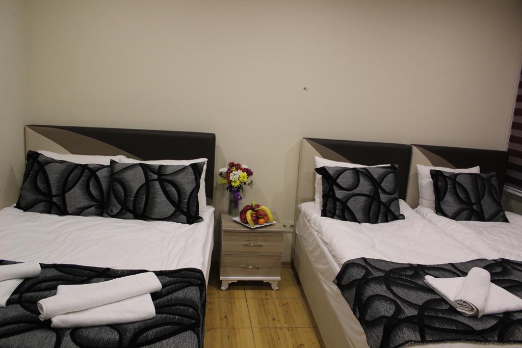 Goeruer Hotel Istanbul Exterior photo