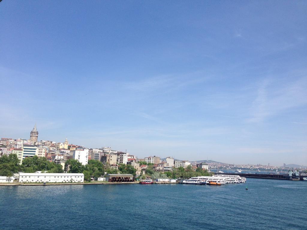 Goeruer Hotel Istanbul Exterior photo